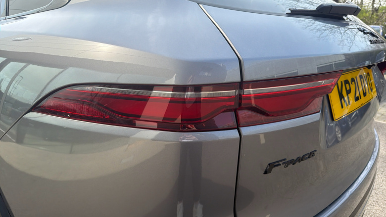 Jaguar F-Pace 2.0 D200 R-Dynamic HSE 5dr Auto AWD Diesel Estate